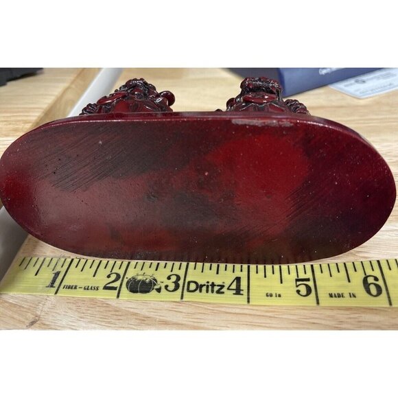 Beautiful Vintage Chinese Shisa Dogs Foo Dogs Resin Cinnabar Decor Paperweight - Picture 8 of 9